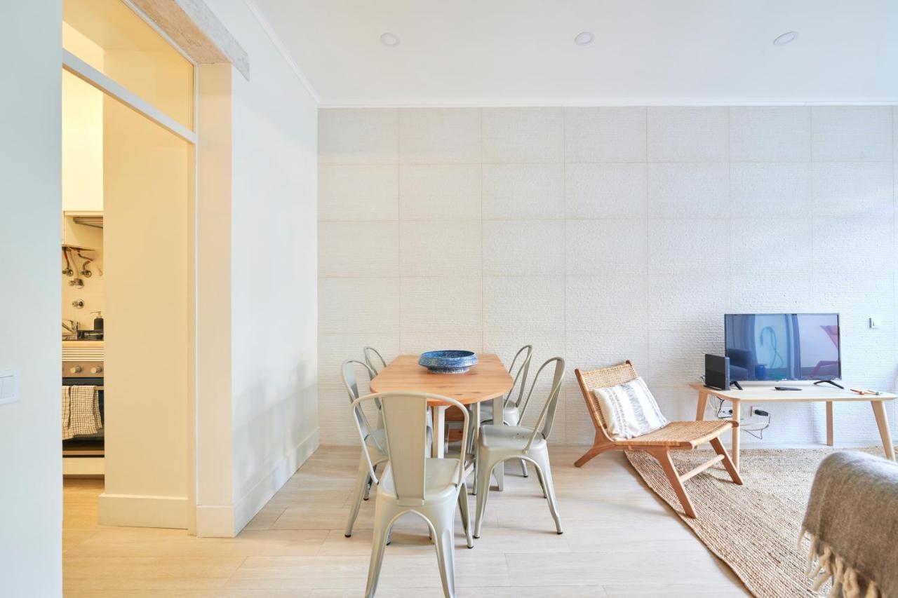Charming 3Br Apt W/ Patio, By Timecooler Lisbon Exterior photo
